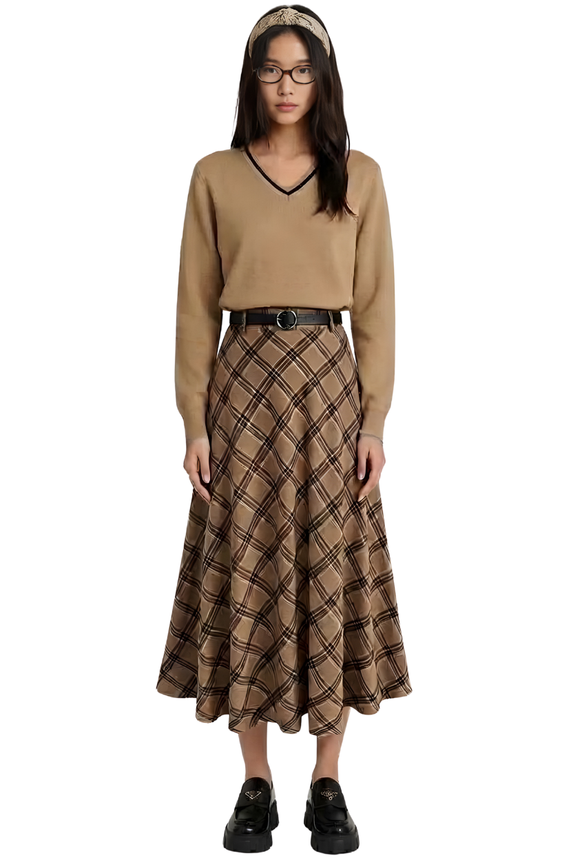 THE CLASSIC V-NECK SWEATER OATS LATTE