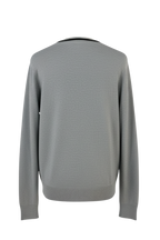 THE CLASSIC V-NECK SWEATER MEDIUM GREY