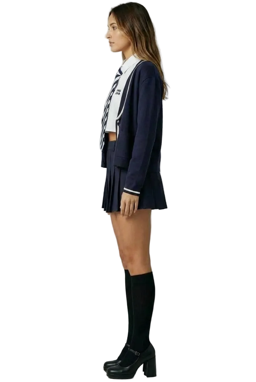 Color: Navy