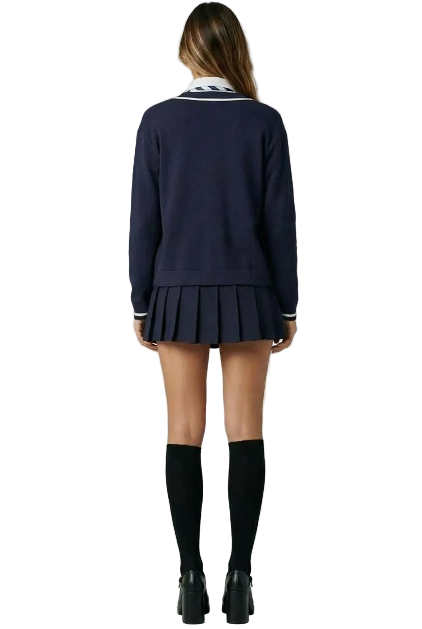 Color: Navy